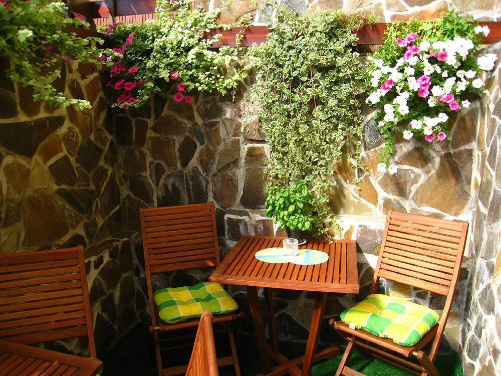 Pension Vila Mery Poprad Bagian luar foto