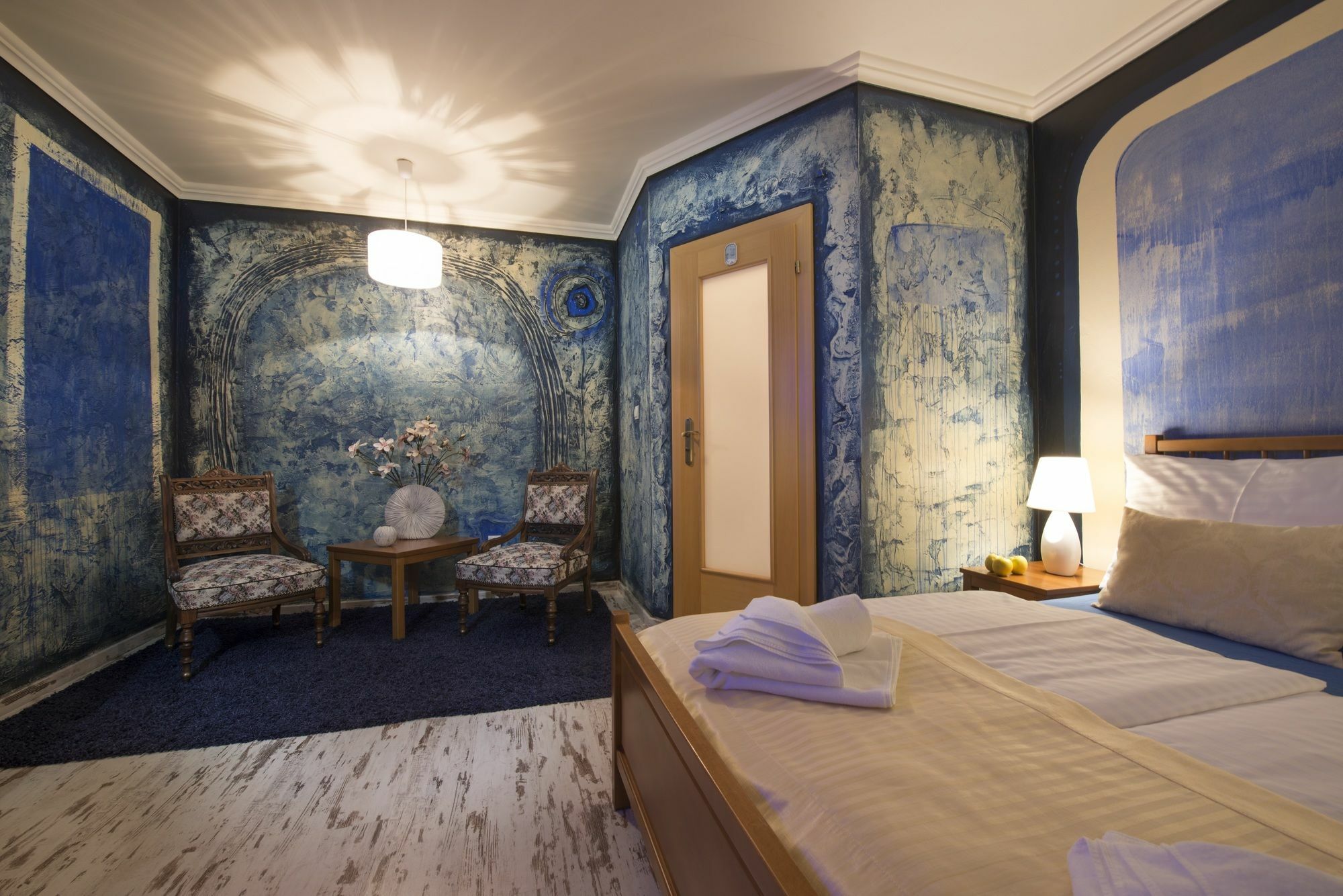 Pension Vila Mery Poprad Bagian luar foto