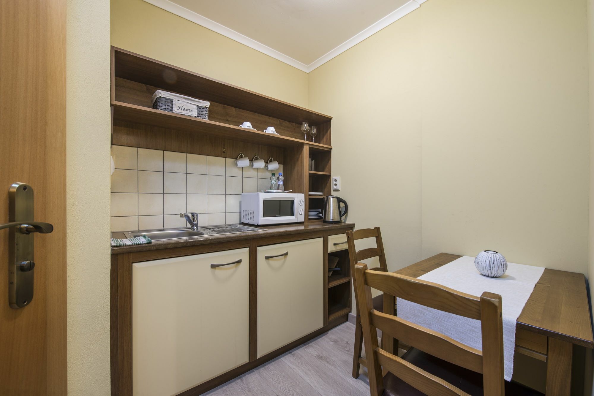 Pension Vila Mery Poprad Bagian luar foto