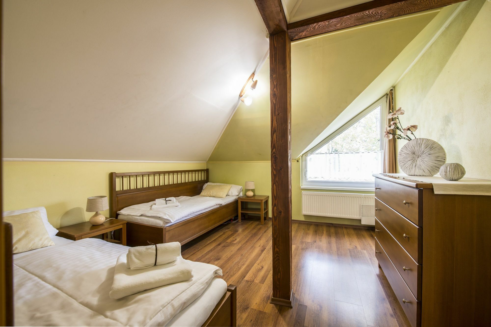 Pension Vila Mery Poprad Bagian luar foto