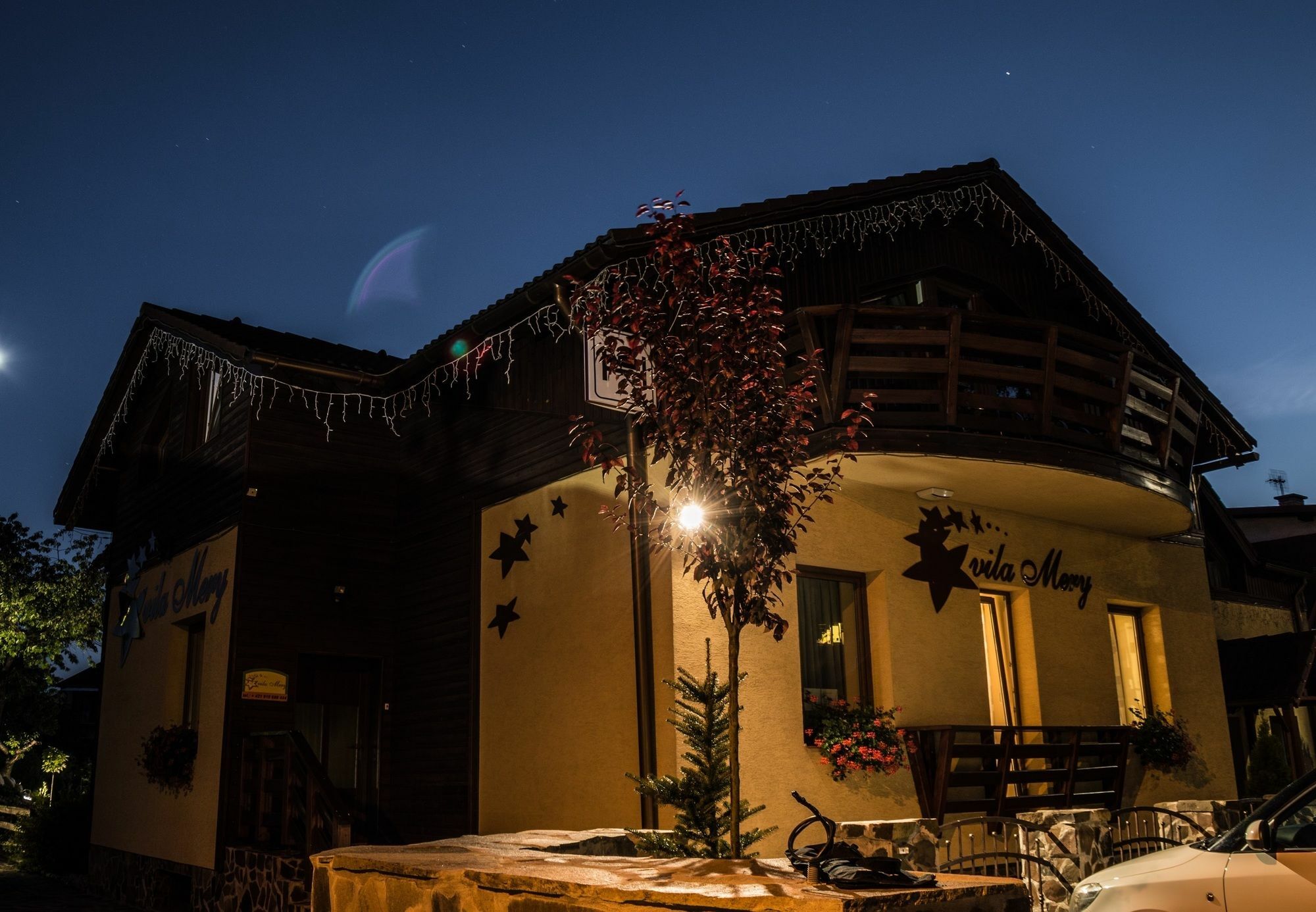 Pension Vila Mery Poprad Bagian luar foto
